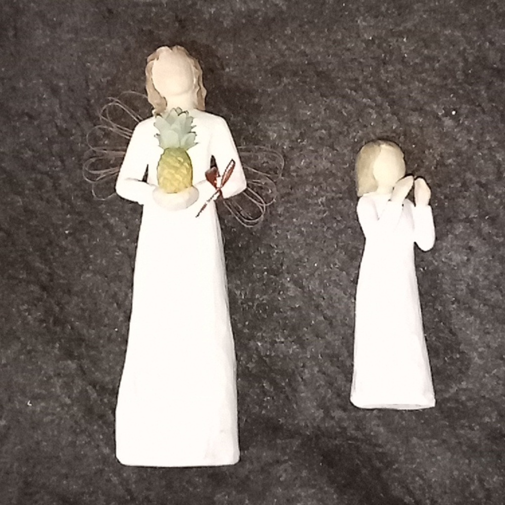 Welcoming angel